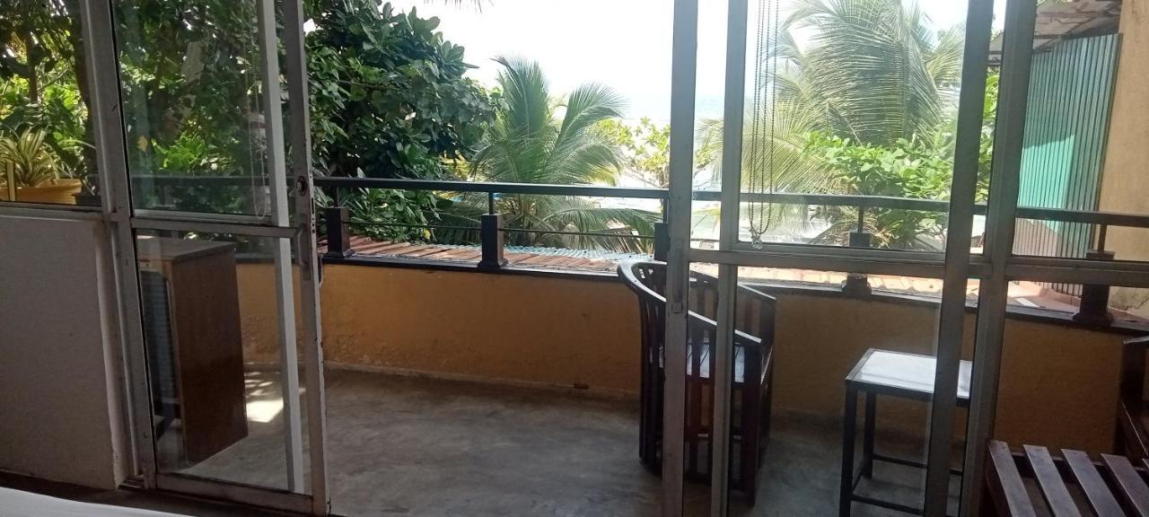Toddy By Windy Apartment Unawatuna Exterior photo